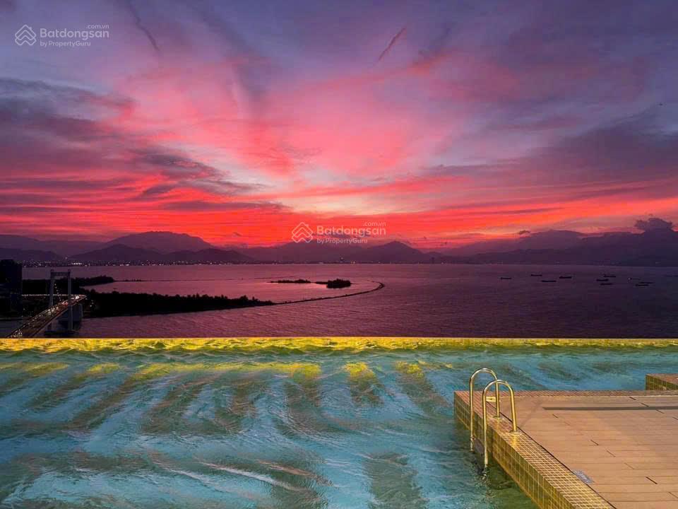 Hàng thật, đúng giá rao, chính chủ cần bán căn hộ hòa bình đà nẵng, view city căn hộ golden bay