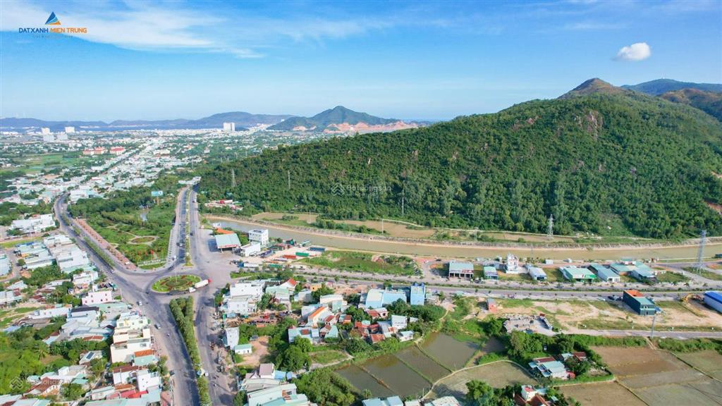 Nhà 5 tầng đường hùng vương  tp quy nhơn giá rẻ nhất khu vực  số lượng hữu hạn