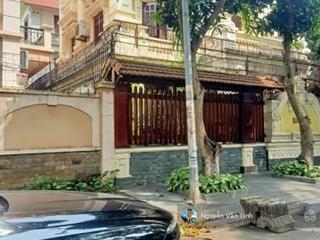 Bán biệt thự đẹp tại cầu giấy, hà nội, giá thỏa thuận, 188m2