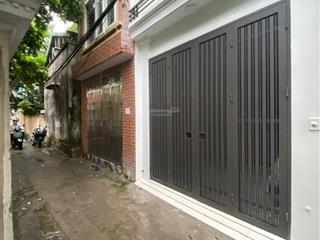 Bán nhà cổ nhuế 8,29 tỷ, 37m, 4 tầng, 3 ngủ. nhà dân xây chắc chắn. sổ vuông đẹp,  0369 316 ***