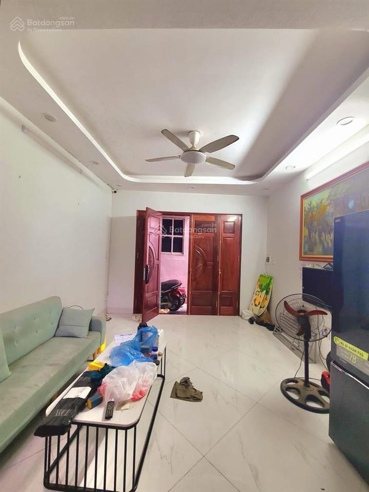 Thụy phương  đông ngạc  nhà mới đẹp 5 tầng  3 mặt thoáng  ngõ rộng  full nội thất  5.85 tỷ