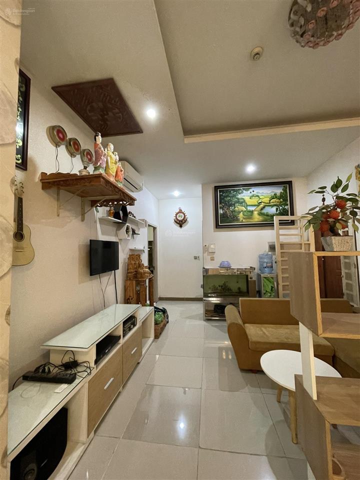Cho thuê ch era town q7. 90m2 2pn 2wc, có nội thất. giá 8,5 triệu/tháng.  0347 048 ***