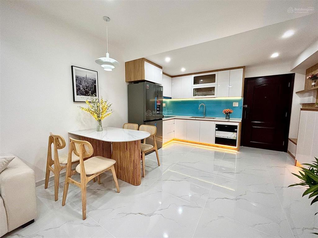 Bán căn hộ hưng vượng 2 quận 7. 74 m2 2 phòng ngủ 2 nhà vệ sinh. giá 4,79 tỷ