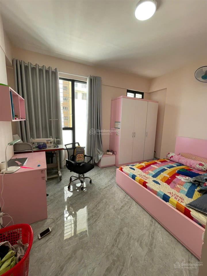 Bán cc đức khải q7. 85m2 2 phòng ngủ. giá cực chất 3 tỷ1.  0347 048 ***