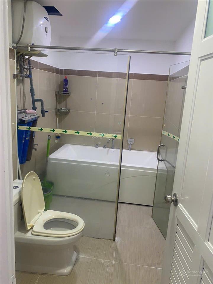 Cho thuê căn hộ đức khải quận 7. 97m2 3pn 2wc, full nt. giá 10 triệu/tháng.  0347 048 ***