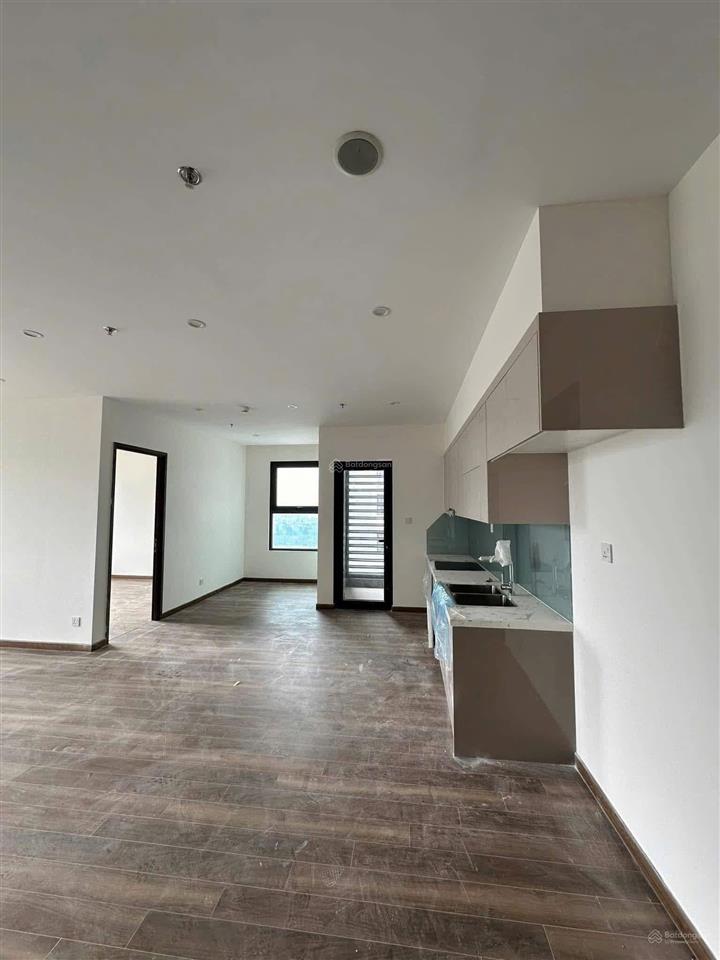 Duy nhất căn góc 2 phòng ngủ 63m2 tầng cao view đẹp liền kề hồ san hô, giá 3,9 tỷ