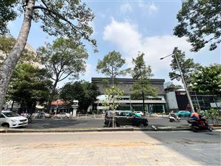 Bán nhanh nhà MT 4 lầu đường Trần Hưng Đạo Quận 1, DT: 7.5 x 20m, giá: 52 tỷ, Liên hệ.