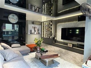 Bán nhà nguyễn văn cừ , sổ đỏ 40m2 * thiết kế 7 tầng thang máy , full nội thất , chào hơn 13 tỷ