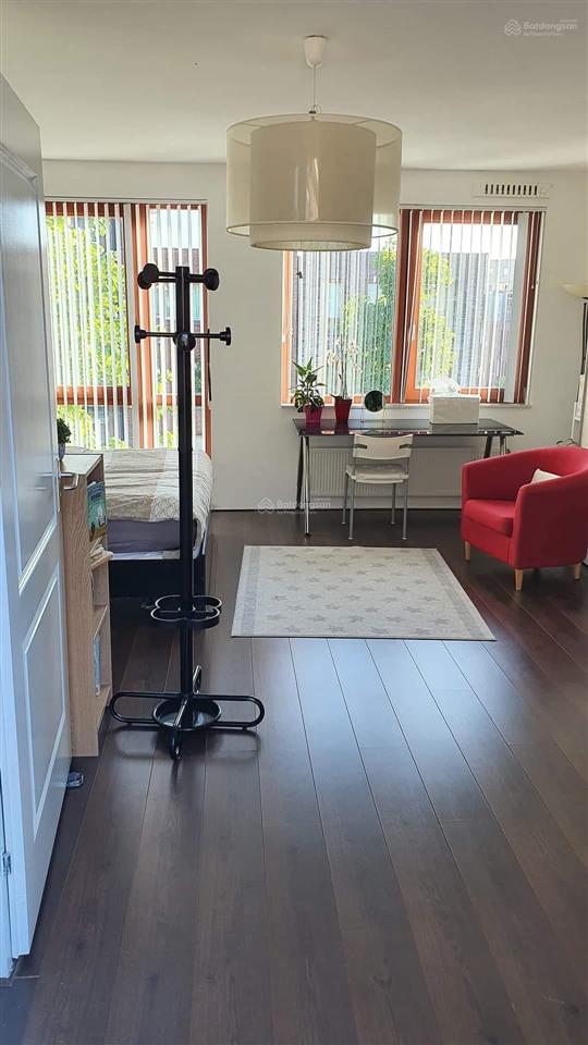 Bán nhà phố hồng tiến ,sổ 65m2 * mtiền 6m ,nhà lô góc 7 tầng thang máy , đang cho thuê 60tr/ tháng