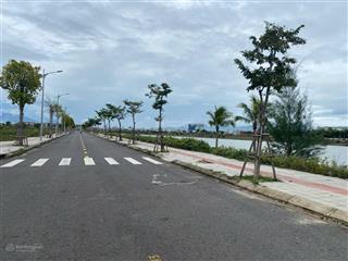 Bán góc đường nguyễn văn hưởng  giá cực tốt