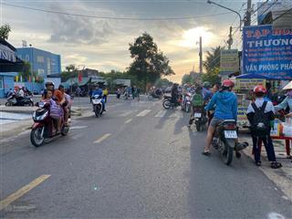 Cần bán gấp lô đất trung tâm tp cảng phú mỹ 783m2 có 100m2 thổ cư