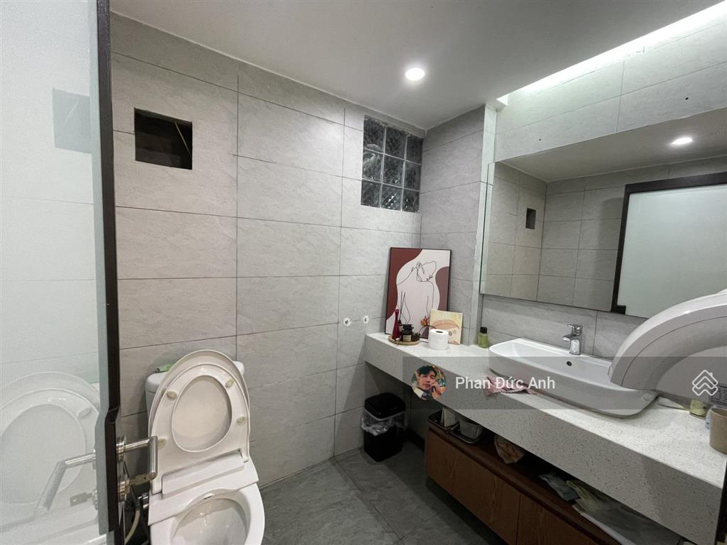 Bán nhà hồ giảng võ, 56m2 không gian thoáng thiết kế đẹp, gần oto, ngõ 84 ngọc khánh, 0843 983 ***