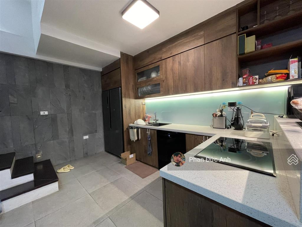 Bán nhà hồ giảng võ, 56m2 không gian thoáng thiết kế đẹp, gần oto, ngõ 84 ngọc khánh, 0843 983 ***