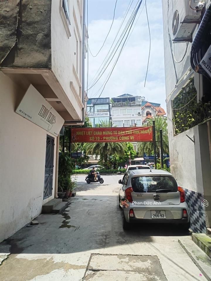 Bán nhà riêng  ô tô 10m lô góc 3 thoáng nội thất tiền tỷ vị trí vip đào tấn  45m2