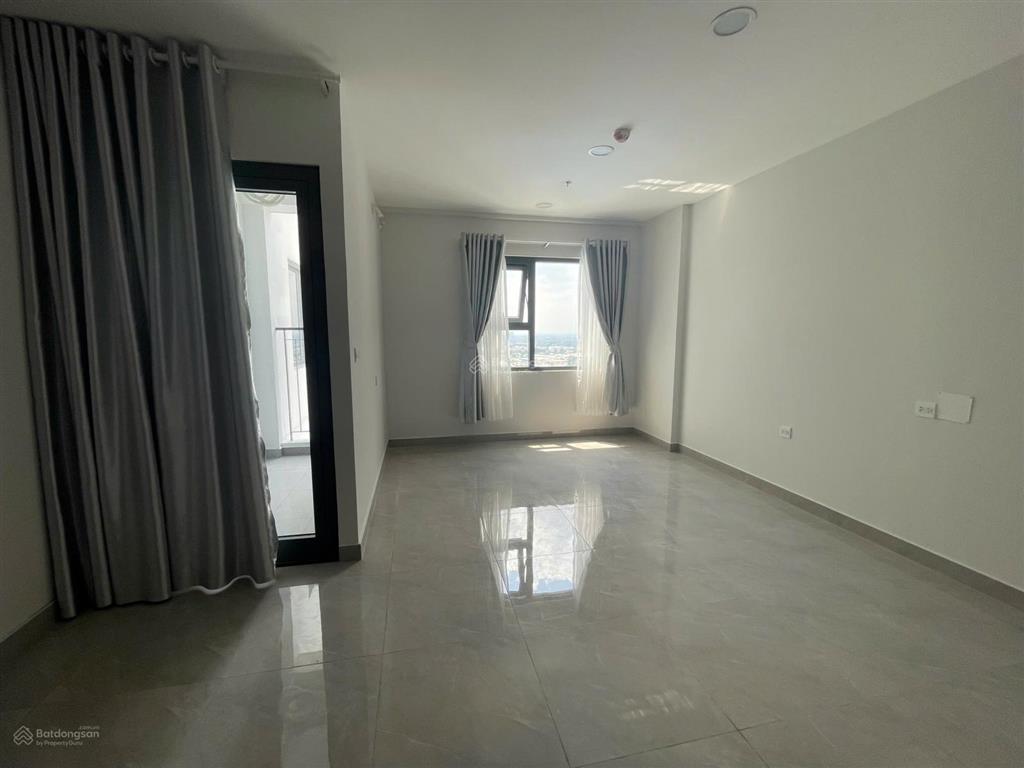 Cho thuê căn hộ view triệu đô, căn studio (1pn) 3,5 triệu /tháng, có hồ bơi, công viên đầy đủ