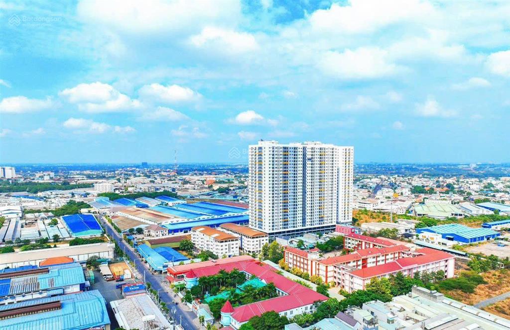 Cho thuê căn hộ view triệu đô, căn studio (1pn) 3,5 triệu /tháng, có hồ bơi, công viên đầy đủ