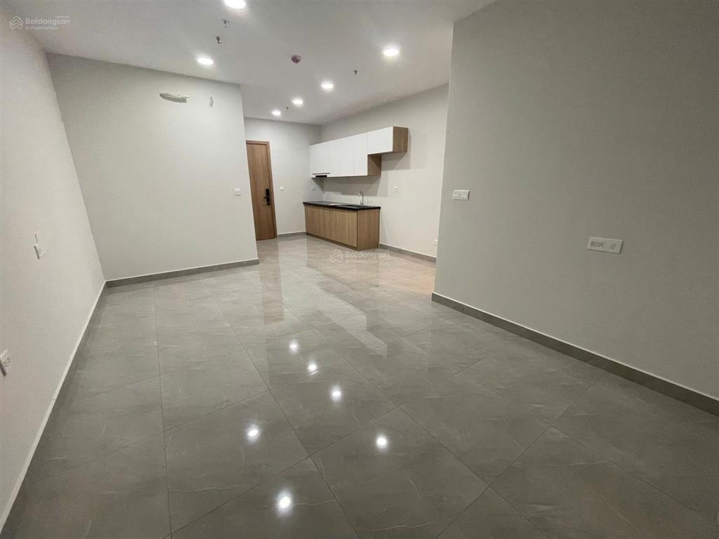 Cho thuê căn hộ view triệu đô, căn studio (1pn) 3,5 triệu /tháng, có hồ bơi, công viên đầy đủ