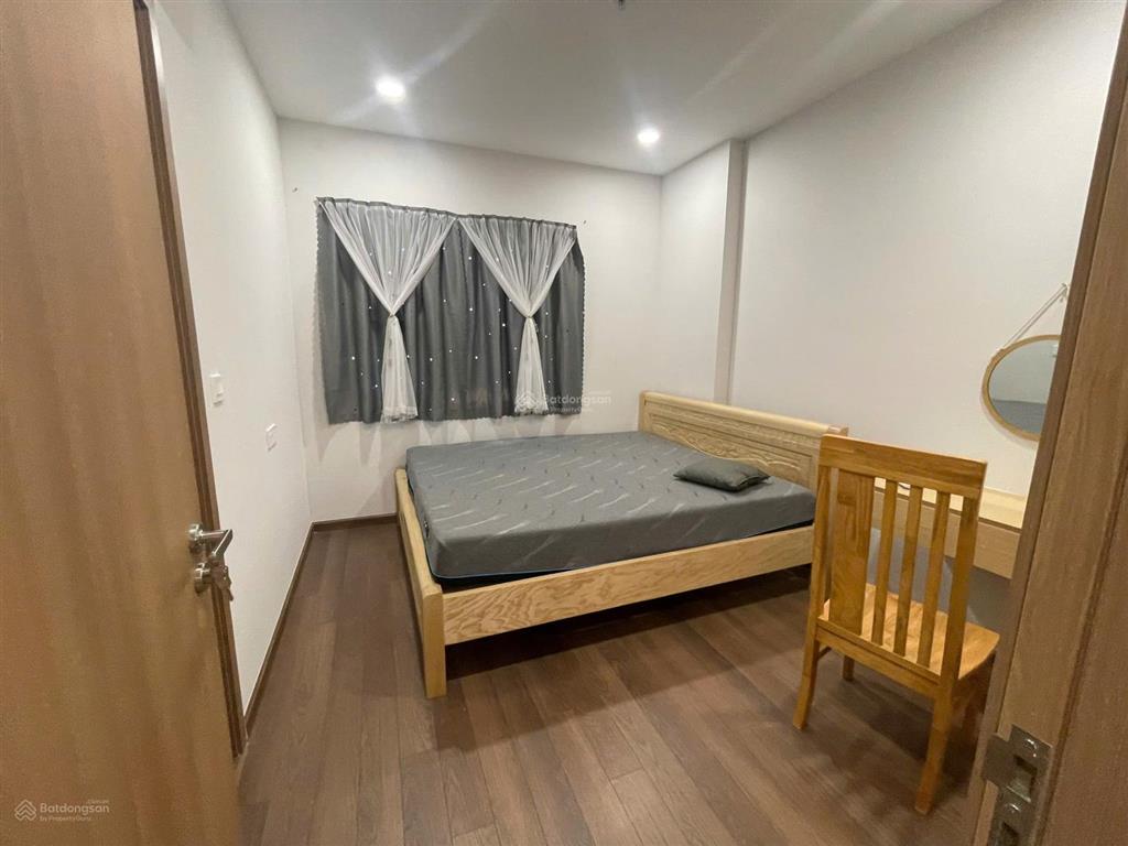 Cho thuê căn hộ 2 phòng ngủ 2wc căn góc 2 view, full nội thất 8 triệu/tháng, có hồ bơi, công viên