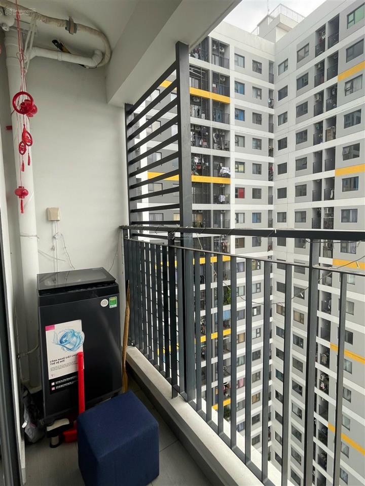 Cho thuê căn hộ 2 phòng ngủ 2wc căn góc 2 view, full nội thất 8 triệu/tháng, có hồ bơi, công viên