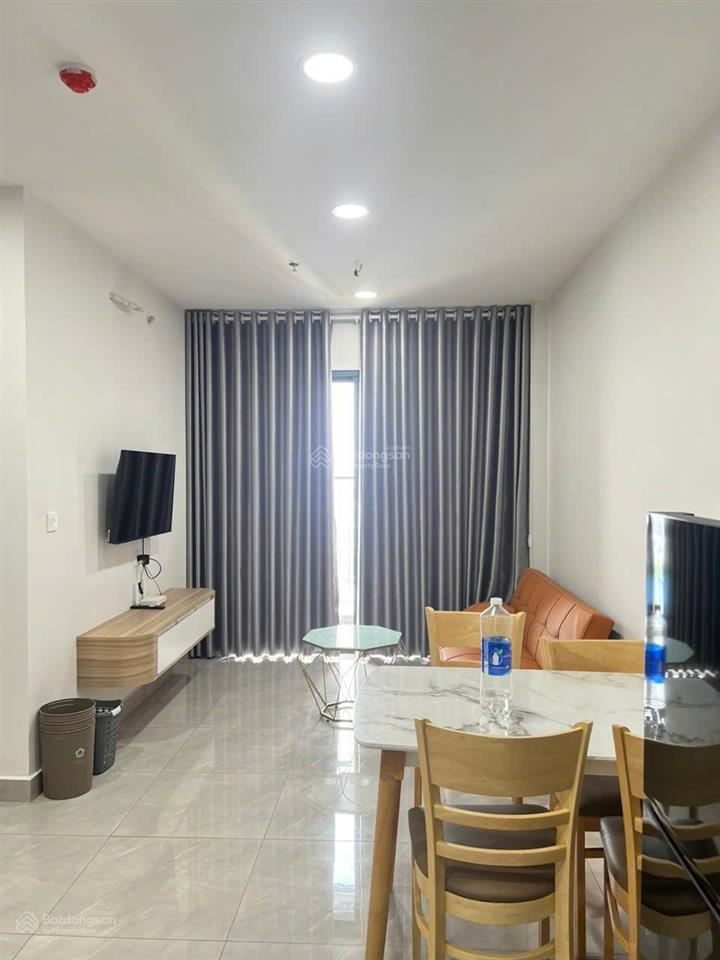 Cho thuê 1 phòng ngủ 42m² full nội thất cao cấp 6 triệu, có hồ bơi công viên đầy đủ tiện ích