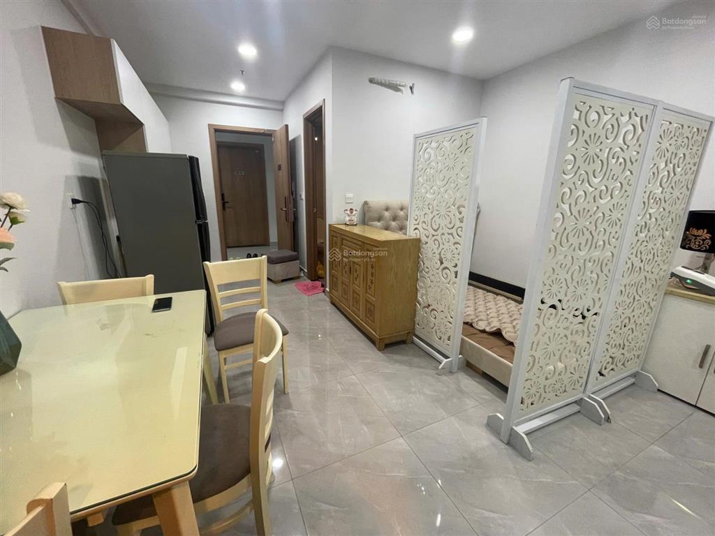Cho thuê gấp studio 33m², full nội thất cao cấp, 5 triệu/tháng, hồ bơi công viên đầy đủ chơi free