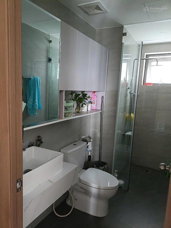 Bán gấp căn góc 2 phòng ngủ 2wc 60m2 legacy central thuận an, giá chỉ 1,8 tỷ đồng, nhận nhà ở ngay.