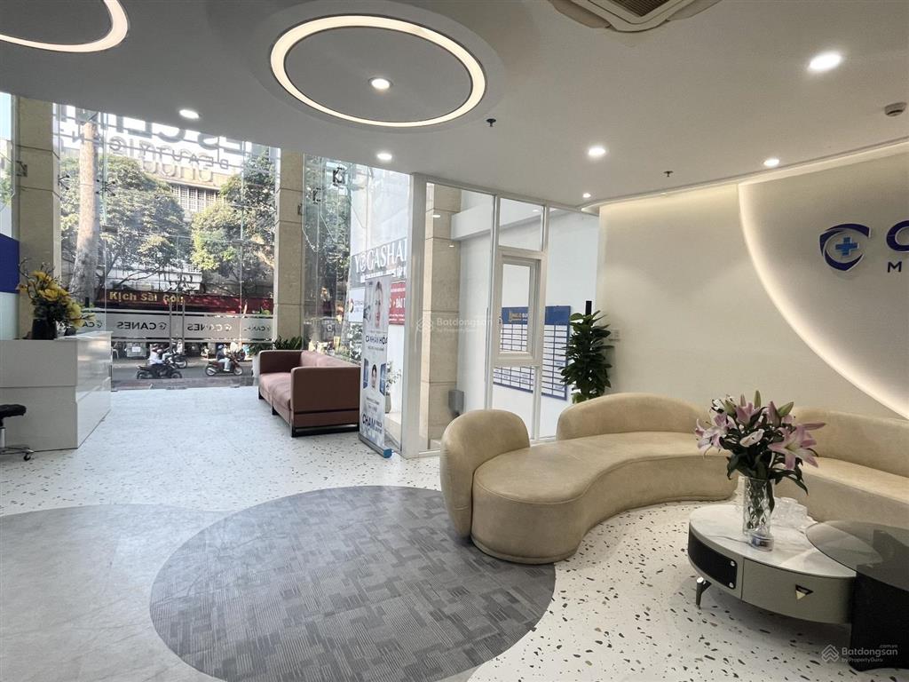 Văn phòng sàn 100m2 siêu hot  siêu đẹp  mới tinh nằm ngay trung tâm quận 3