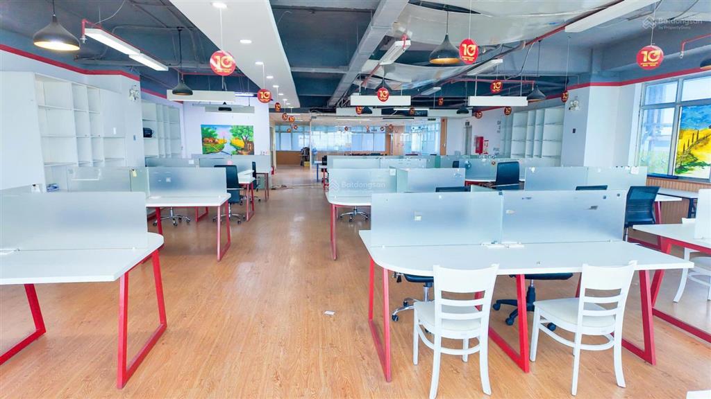 Văn phòng sang trọng cao cấp sàn 250m2 ngay khu trung tâm quận 1 bậc nhất sài gòn