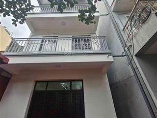 Bán đất tây hồ tặng nhà 3 tầng 60m2 mt 5m hơn 8 tỷ ô tô cách 20m