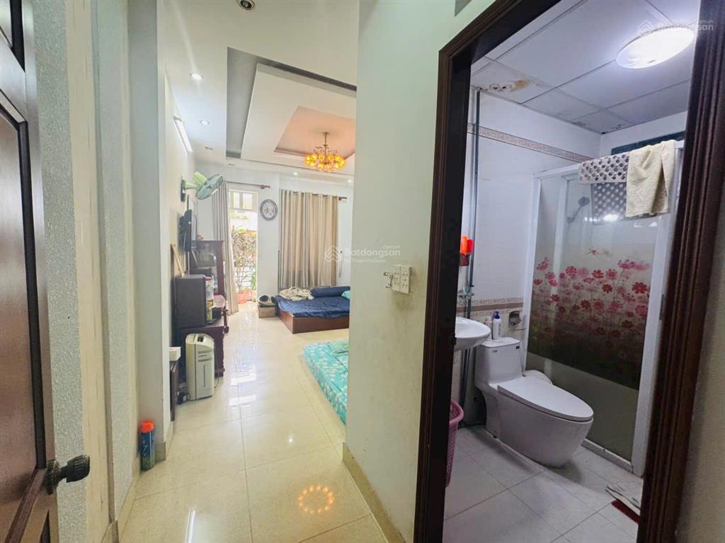 Bán nhà mặt phố tại lê lâm, 11,9 tỷ, 78m2, 4pn, 5wc, giá ưu đãi, chính chủ, tân phú, hcm