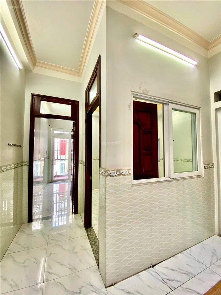 Bán nhà 5x12m  đoàn giỏi, cách aeon tân phú 300m  chỉ 5.15 tỷ tl