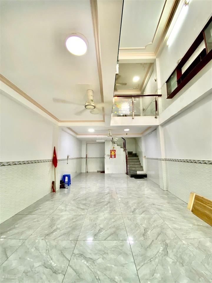 Bán nhà 5x12m  đoàn giỏi, cách aeon tân phú 300m  chỉ 5.15 tỷ tl