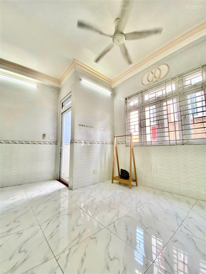 Bán nhà 5x12m  đoàn giỏi, cách aeon tân phú 300m  chỉ 5.15 tỷ tl