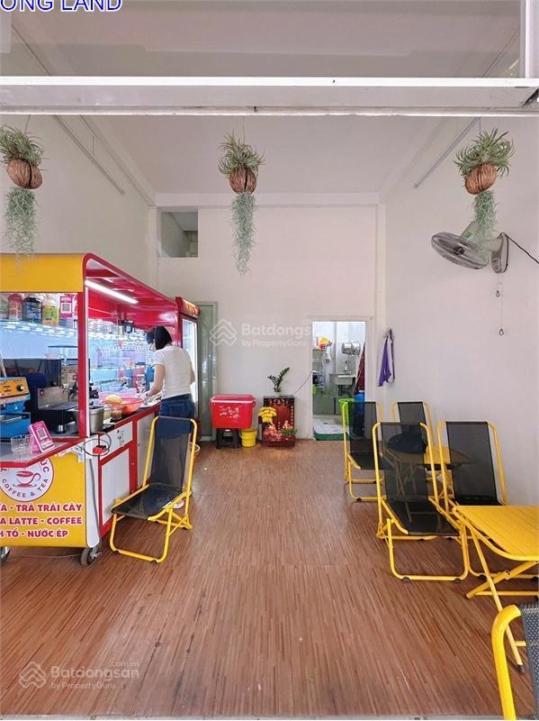 Mặt tiền lê khôi, gần nguyễn sơn, kd rất sầm uất  nhà trệt  lửng  lầu  giá chỉ 5.48 tỷ