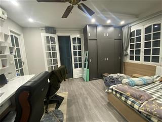 Cổ linh  long biên, sđcc, 50m, mặt tiền 4m, giá 9.8 tỷ, ô tô, vị trí đắc địa