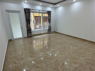 Lê trọng tấn  hoàng mai, 68m2, 5 tầng, mt 5m, gara ô tô, ô chờ thang máy, chỉ 19.5 tỷ