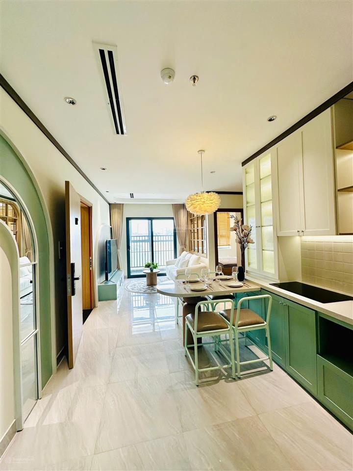 Bán chung cư stown gateway mặt tiền quốc lộ 13. giá 1,89 tỷ/2pn  thanh toán 30% nhận nhà