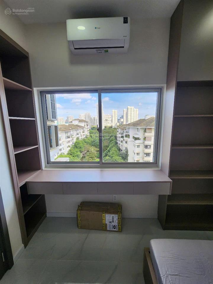 Bán căn hộ 3pn cc hưng vượng 2, q7, dt 100m2, giá 5 tỷ 5 (tl), view siêu đẹp.  0937 961 ***