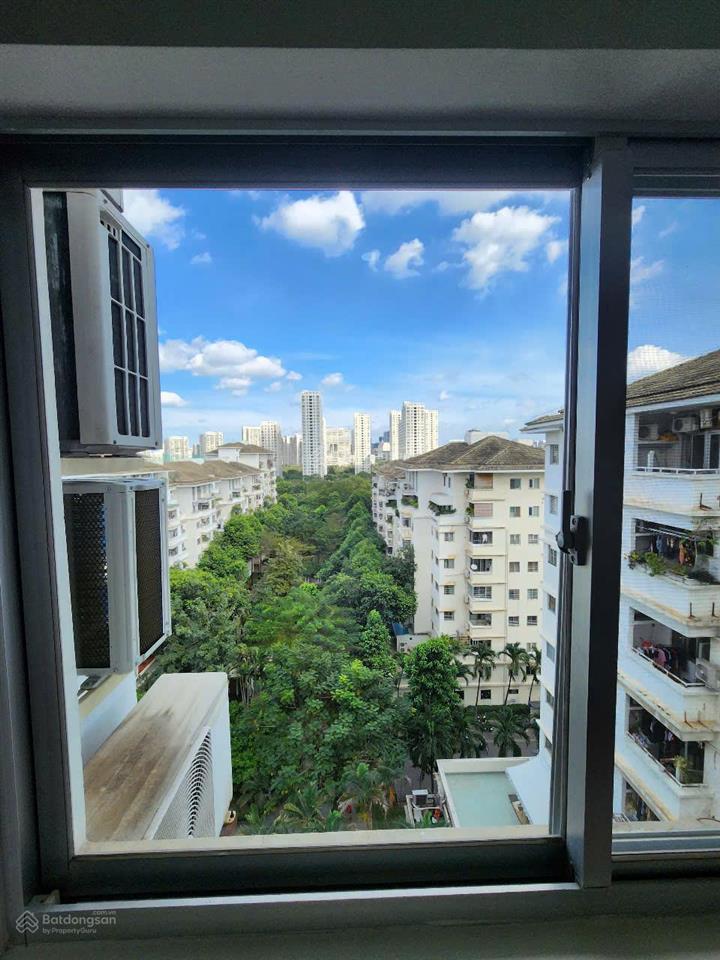 Bán căn hộ 3pn cc hưng vượng 2, q7, dt 100m2, giá 5 tỷ 5 (tl), view siêu đẹp.  0937 961 ***