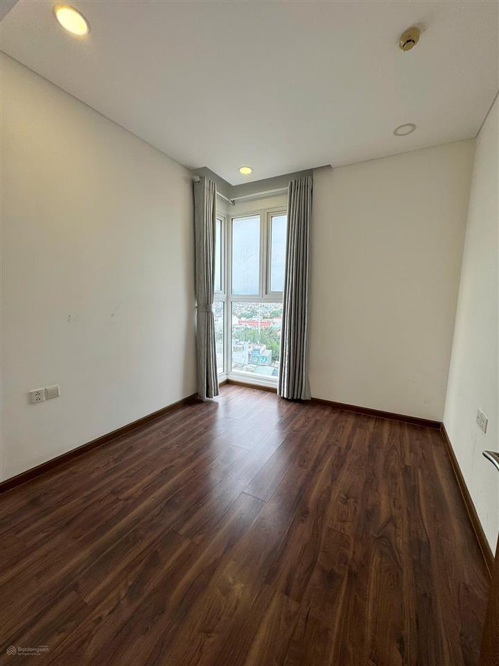 Bán căn hộ 3pn cc the golden star, q7, dt 85m2, giá 5,4tỉ (tl), full nội thất.  0937 961 ***