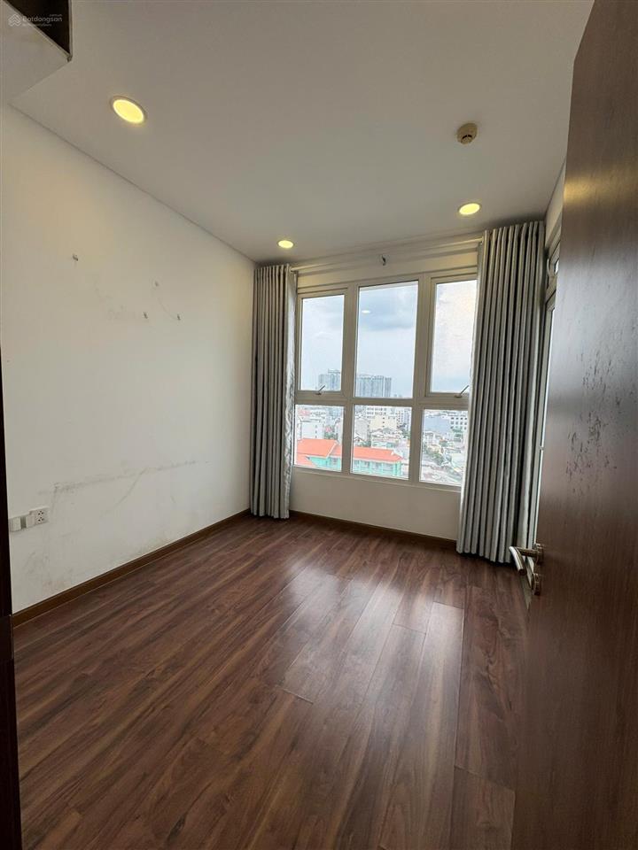 Bán căn hộ 3pn cc the golden star, q7, dt 85m2, giá 5,4tỉ (tl), full nội thất.  0937 961 ***