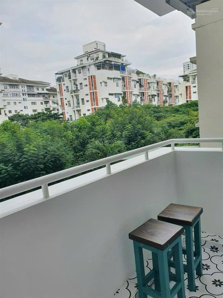 Cho thuê căn hộ 2pn, 1wwc cc hưng vượng 3, dt 78m giá 12tr/tháng, đủ nội thất.  0937 961 ***