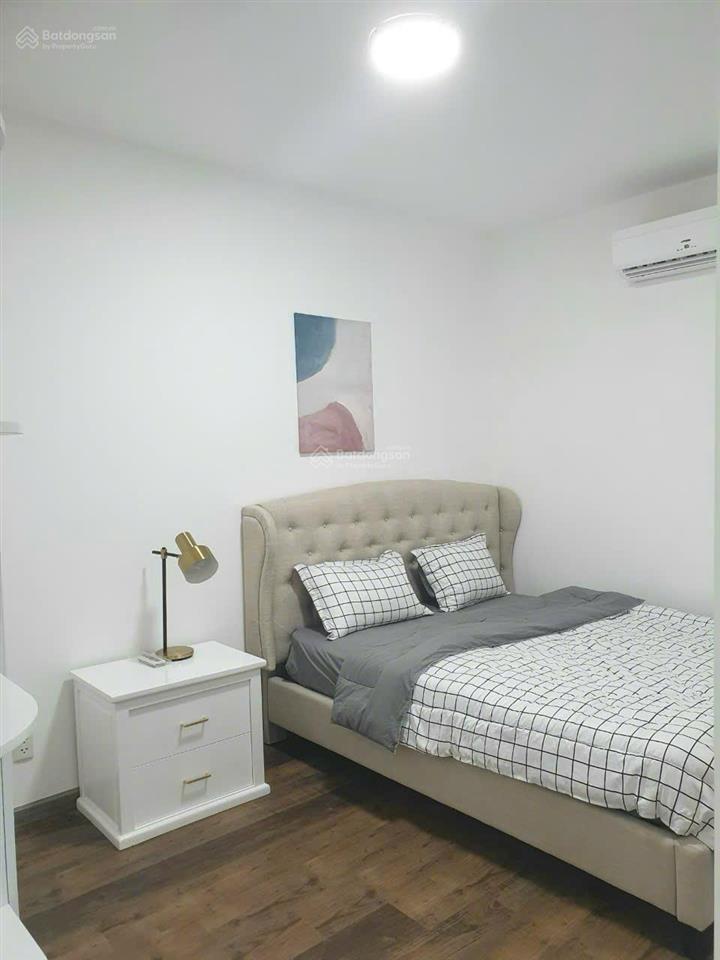 Cho thuê căn hộ 2pn, 1wwc cc hưng vượng 3, dt 78m giá 12tr/tháng, đủ nội thất.  0937 961 ***