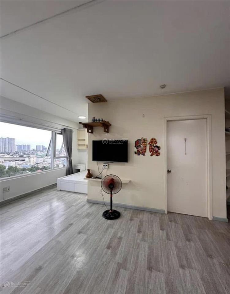 Cho thuê cc ehome 5 q7  dt 54m2 2pn 1wc có nội thất  10tr/thang.dt/zalo 0937 961 *** thảo