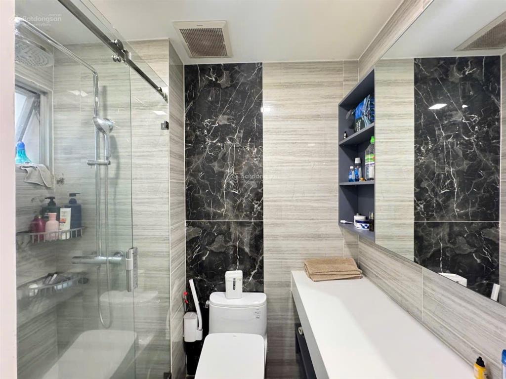 Bán chung cư mỹ phước, phú mỹ hưng, 100m2 2pn 2wc full nội thất, giá 5,5 tỉ  0937 961 *** thảo