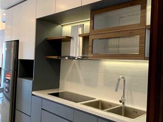 Cần bán gấp căn hộ saigon royal, 60 m2, giá 6.9 tỷ full nt.  0906 378 ***