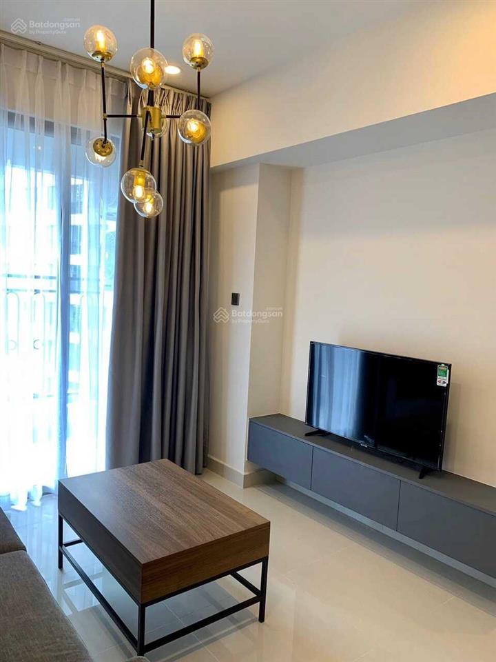 Cần bán gấp căn hộ saigon royal, full nội thất m2, giá 6,8 tỷ full nt.  0906 378 ***