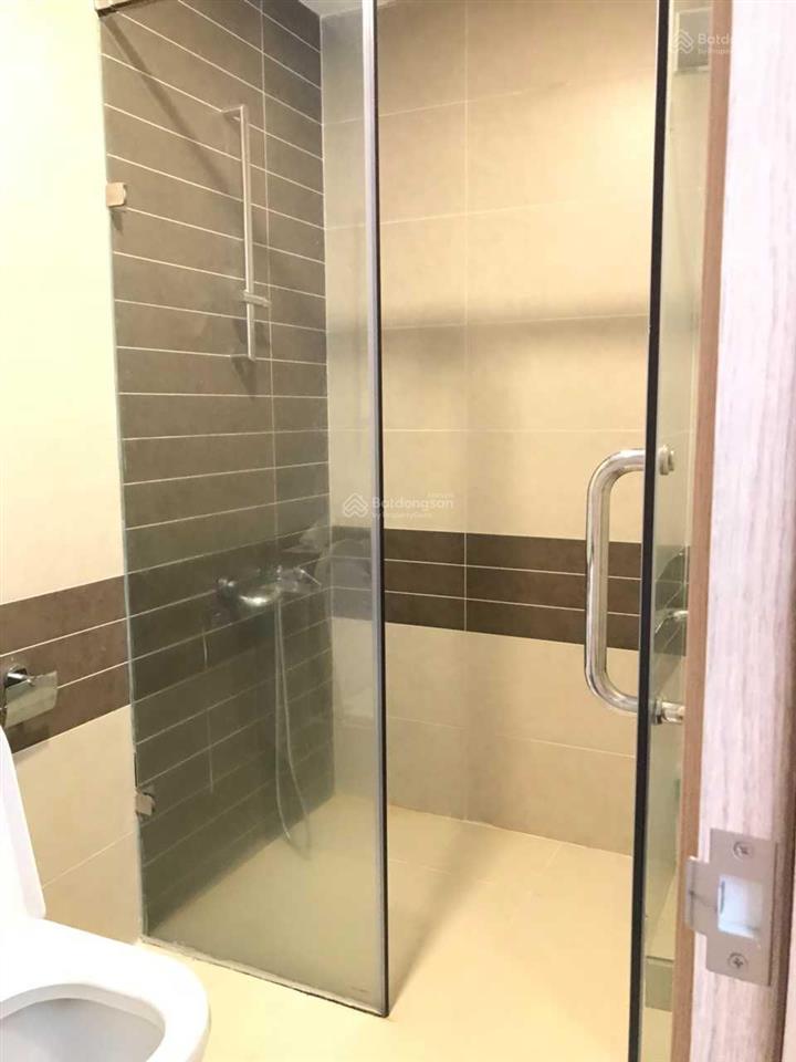 Cần bán gấp officetel tresor 50m2, căn góc, nhà đủ nội thất, giá 5.2 tỷ.  0906 378 ***