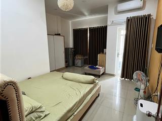 Bán penthouse chung cư h2 hoàng diệu p9, q4. dt 185m2, giá 13.5 tỷ