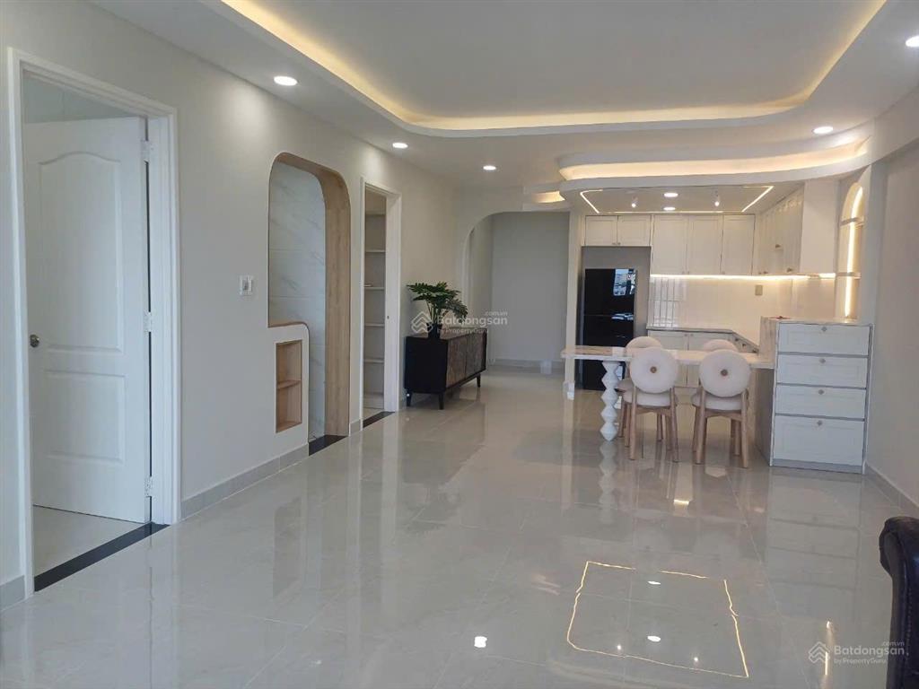 Chuyên bán ch carina,căn 86m2 giá 2.85tỷ,91m2 giá 3 tỷ,99m2 và 105m2 giá 3.4 tỷ. 0907 383 *** châu